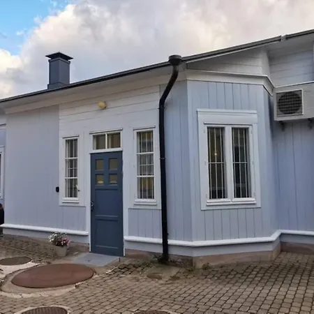 Luxury In The Middle Of Old Apartment *