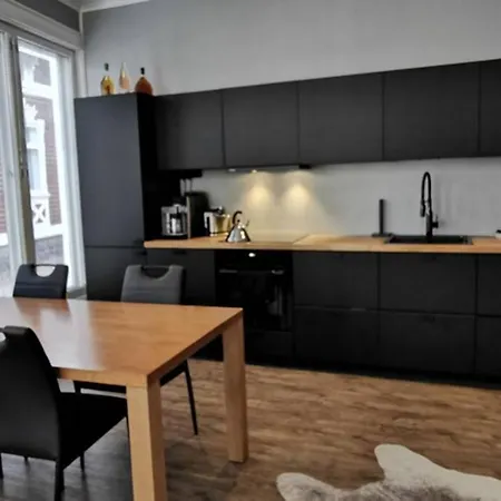 Apartment Luxury In The Middle Of Old